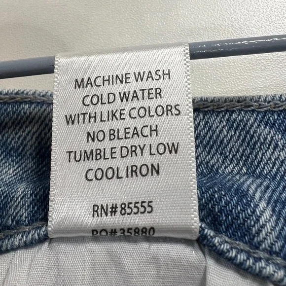 Pistola Lana Crop Wide Leg Cuff Snowcat Jeans 25P High Rise Raw Hem Petite - Picture 7 of 11